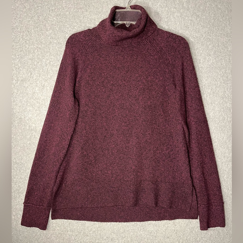 Tahari Woman’s Sweater Small Red Maroon Black Turtleneck Oversized Stretch